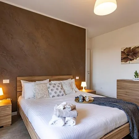 Spacious In Lissone Desio